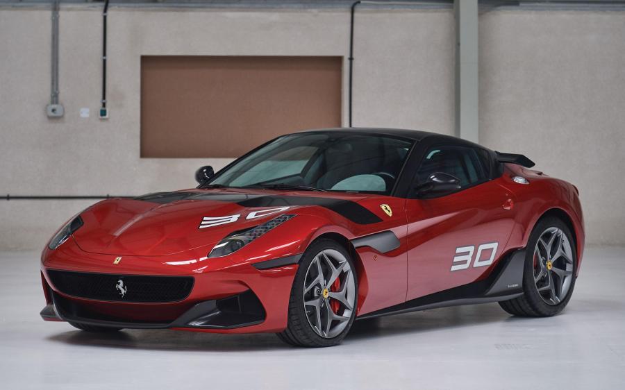 Ferrari SP30 2012 года 